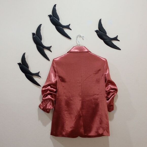 NWT! Cinq à Sept Kylie Ruched Hammered Satin Blazer In Rosewood - Size 2 - $495 - Picture 4 of 13